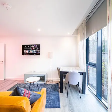 Apartment Lovely And In *